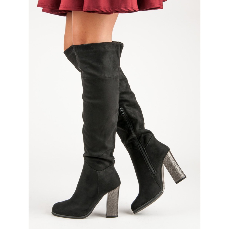 Ch. Creation Snygga stövlar på stolpen svart 1