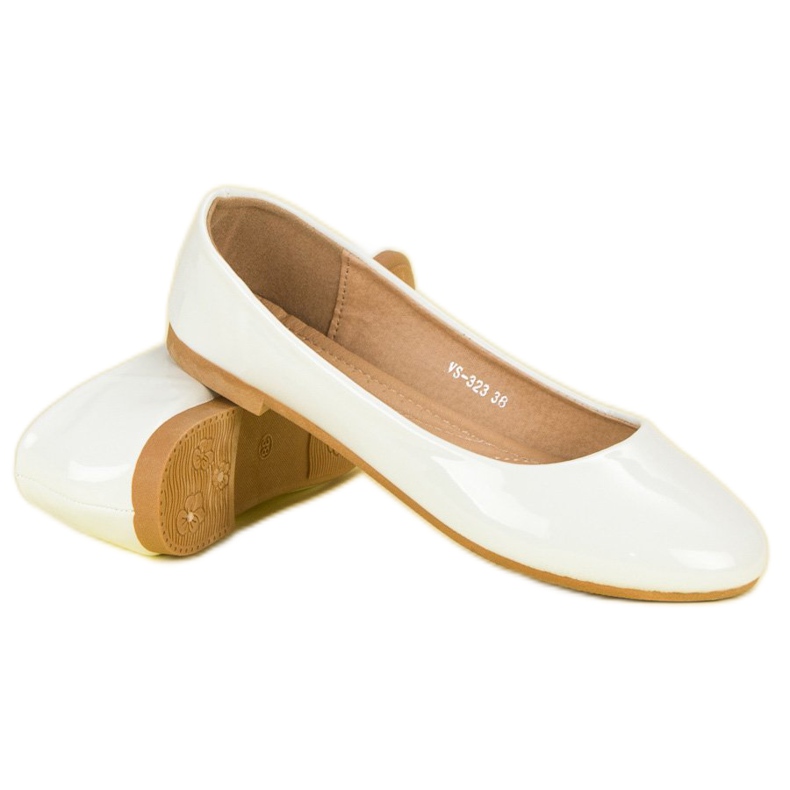 Top Shoes Lackerade ballerinor vit 1