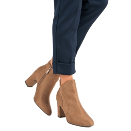 Kylie Eleganta stövlar i mocka brun 1