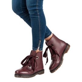 Kayla Snörarbetare röd 1