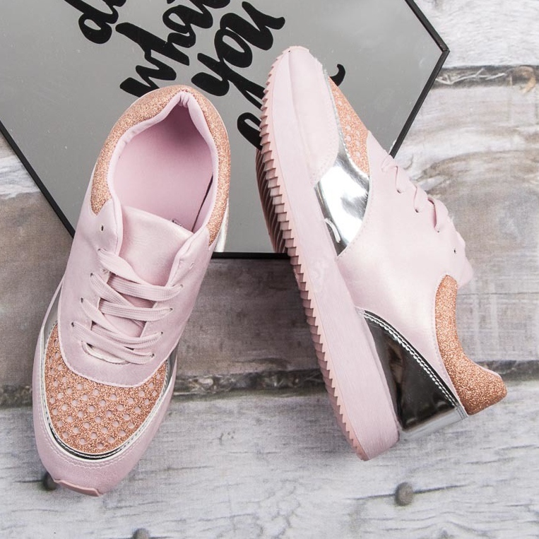 Trendiga sneakers rosa 2
