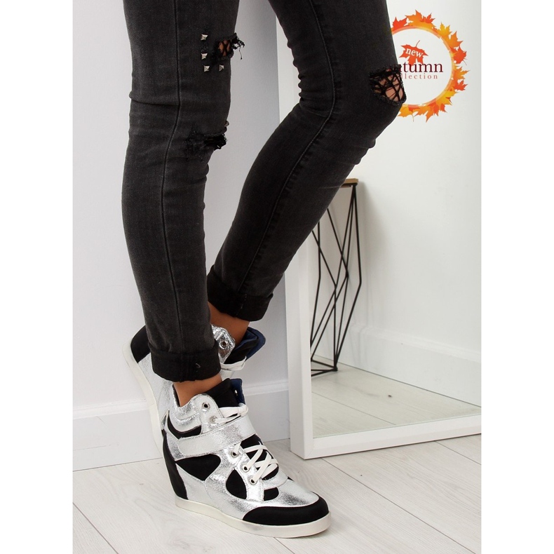 Svarta isolerade sneakers 2355 SVART / VIT grå 1