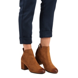 Vinceza Högklackade stövlar i mocka brun 1