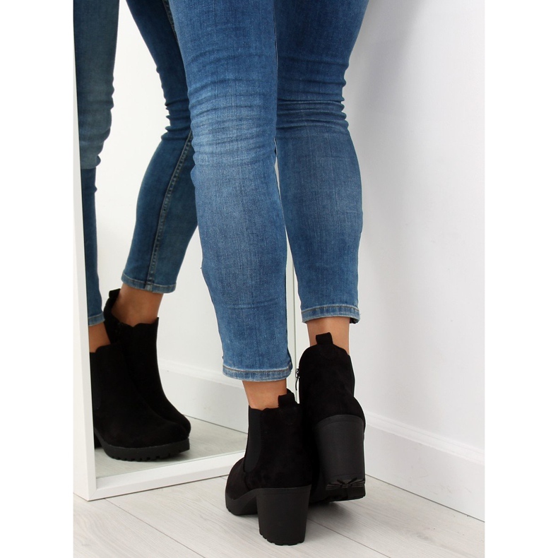 Svarta stövlar med breda klackar E5106 Svart 1