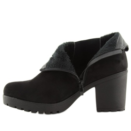 Svarta stövlar med breda klackar E5106 Svart 2