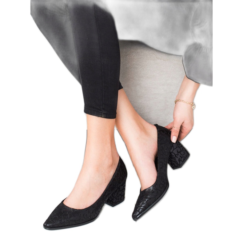 Kylie Eleganta svarta pumpar 1