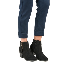 Svarta stövletter i mocka 2