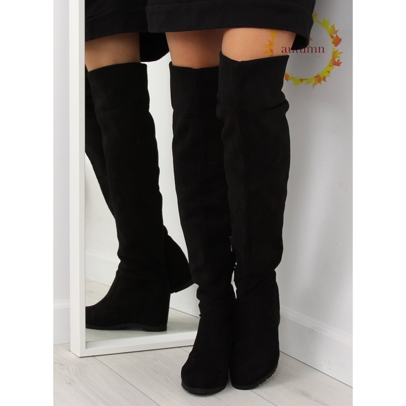 Svarta kilstövlar 0-68 svart 1