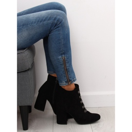 Svarta OM-15 svarta högklackade stövlar 1