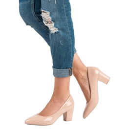 Klassiska lackerade pumpar brun 2