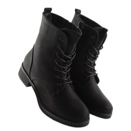 Svartisolerade arbetare W122H Svart 1