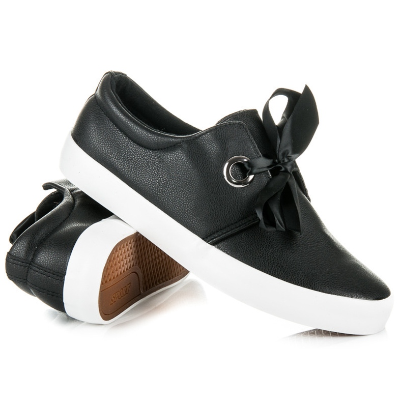 Seastar Sneakers bundna med ett band svart 1