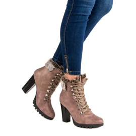 Cm Paris Snörskor på ett inlägg brun 1