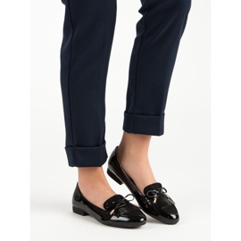 Lackerade loafers med rosett svart 1