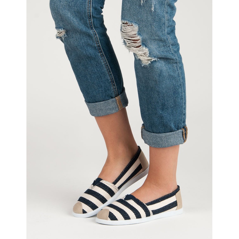 Comer Randiga slipons vit brun mångfärgad 2