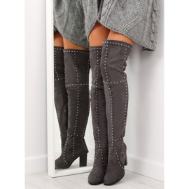 Grå stövlar över knäet NC221 Grå 1