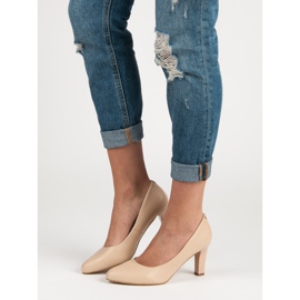 Pumpar på VINCEZA -pelaren brun 1