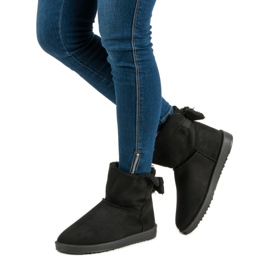 Svart Mukluki Med En Rosett 1