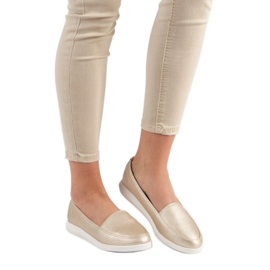 Gyllene loafers 1