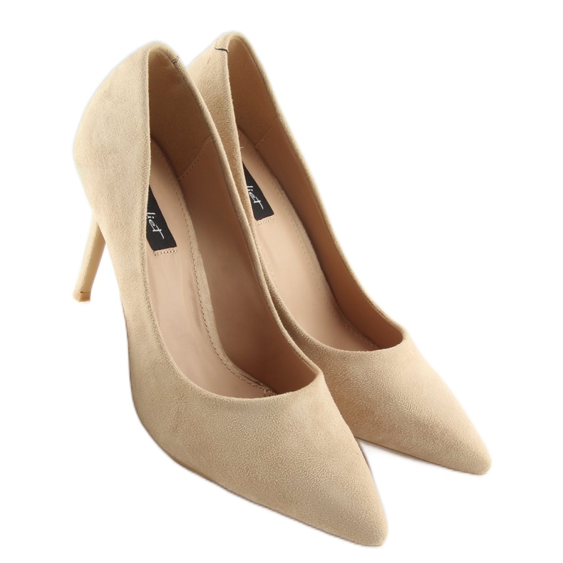 Pumpar på en stift beige 66-26 Beige 1