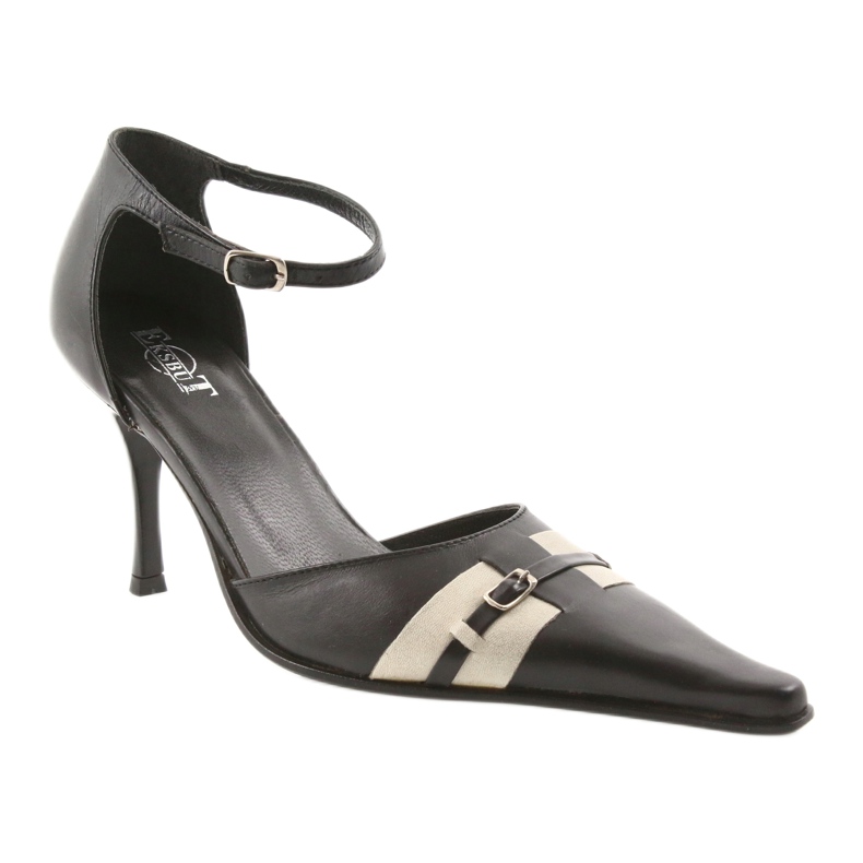 Eksbut Svarta lädersandaler 076 på en stift 1