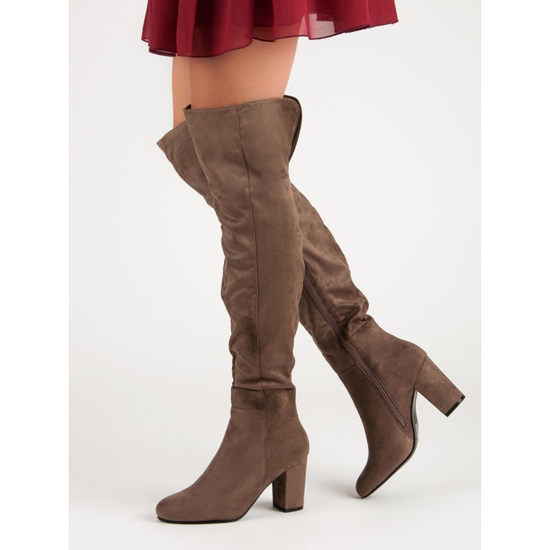 Kayla Beige musketörer 1