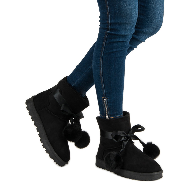 Svart Mukluki Med Pompoms 2