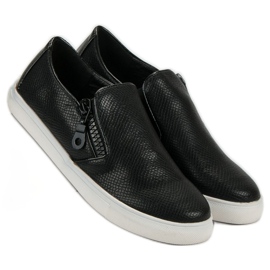 Weide Svarta Slipons 1