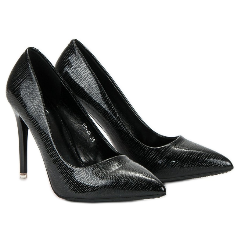 Lackerade svarta stift 2