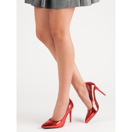 Lackerade röda stift 2