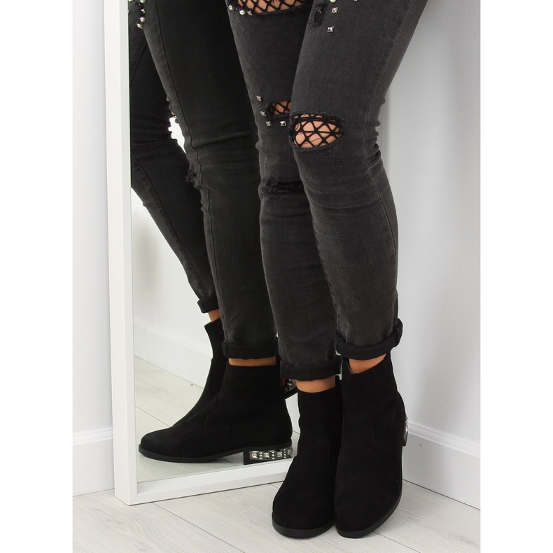 Svart Svarta damstövlar 168-176 Svart 1