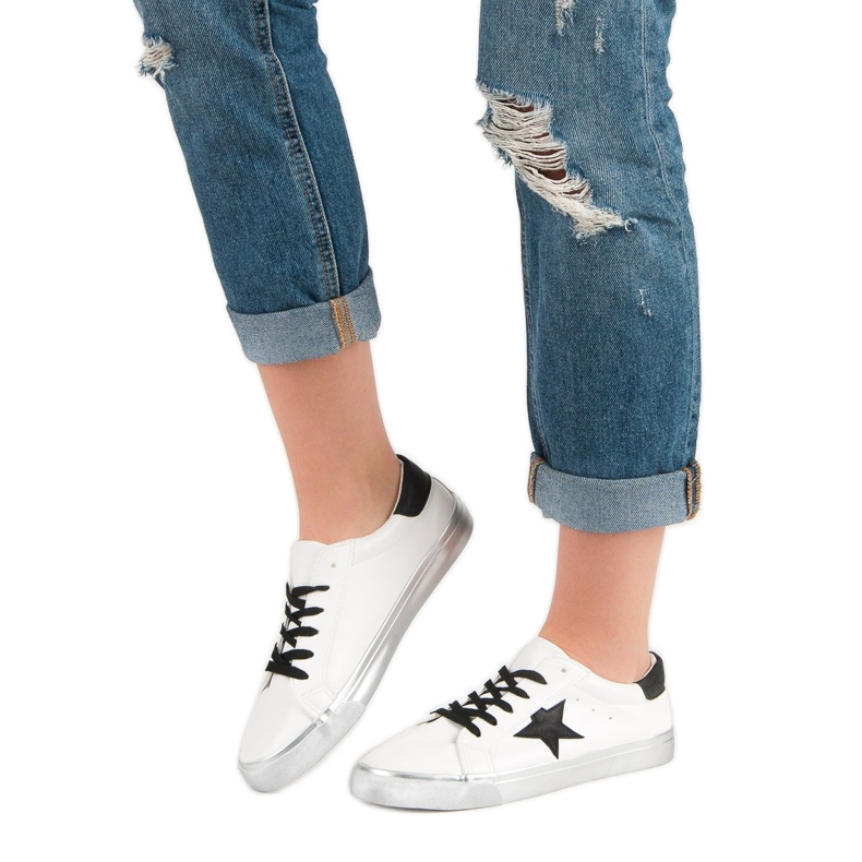 Snygga låga sneakers vit svart grå 1