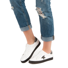 Trendiga låga sneakers vit svart 1