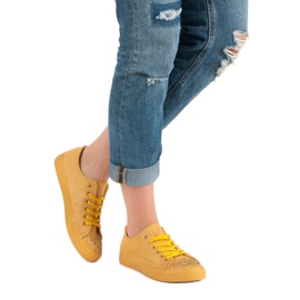 Sport Gula sneakers med kristaller 2