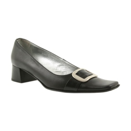 Läderpumpar svart 1