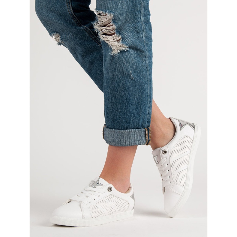 Låga sportskor vit grå 2