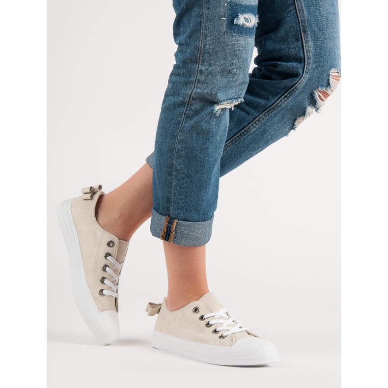 Beige låga sneakers 2