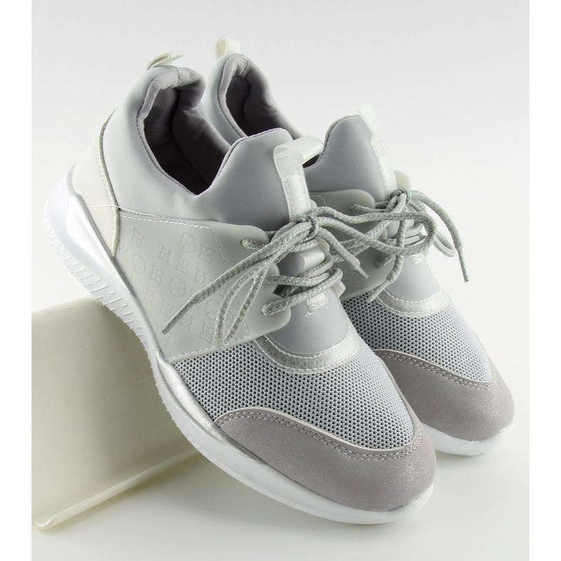 Ultra ljusgrå sportskor BY-069 Grå 1