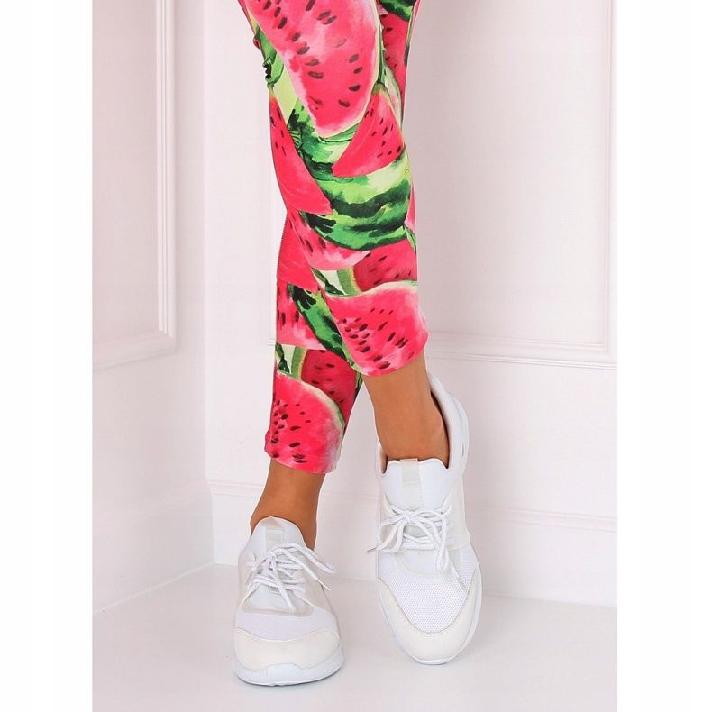 Ultralätt vitt BY-069 Vita sportskor 1