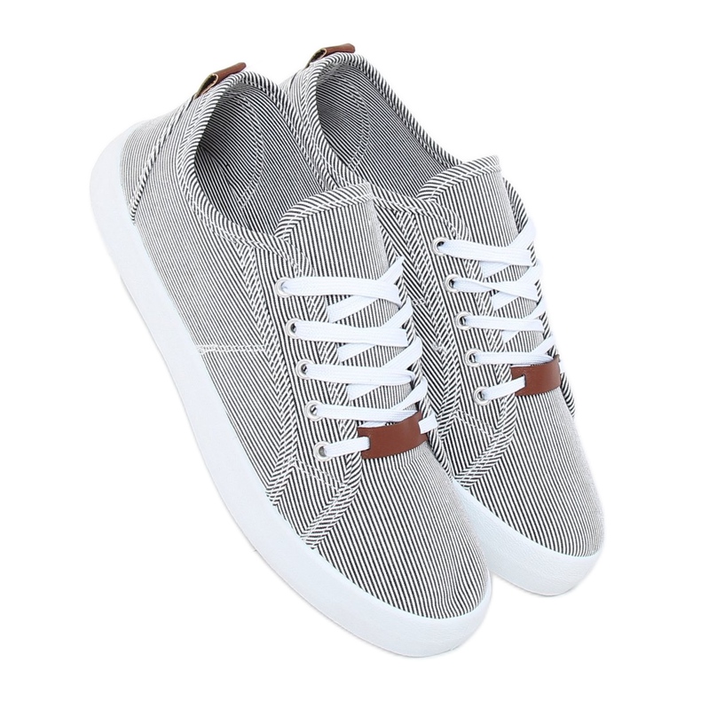 Svart randiga sneakers JX70P Svart 1