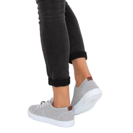 Svart randiga sneakers JX70P Svart 2