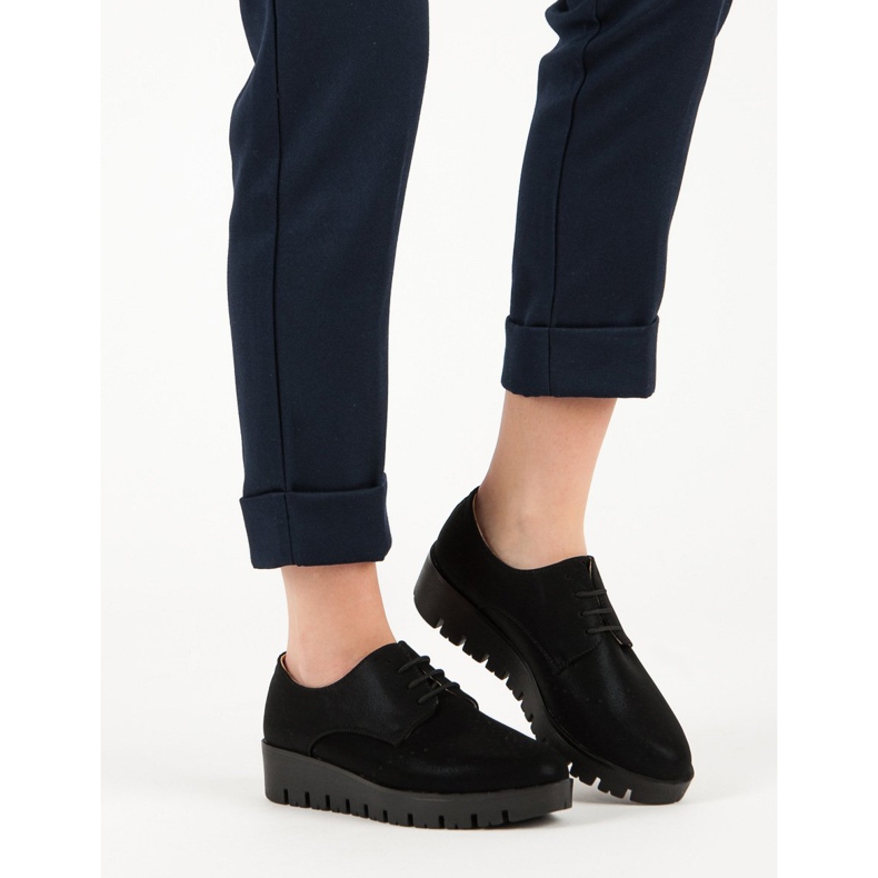 Comer Snörskor svart 2