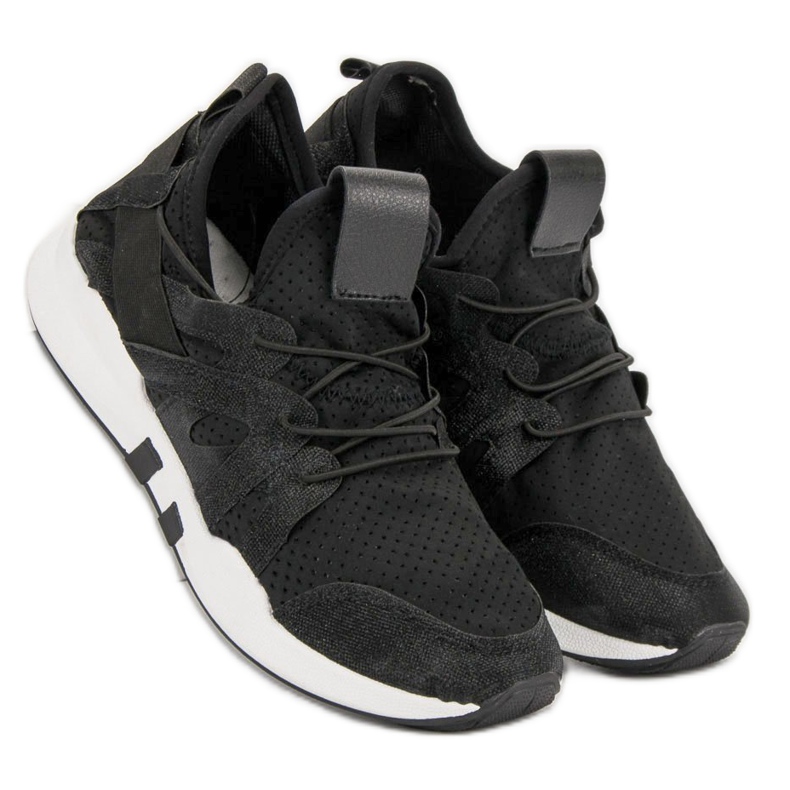 Trendiga sportskor svart 2