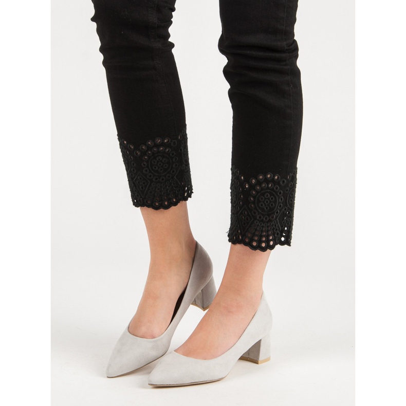 Diamantique Eleganta gråa pumpar 1