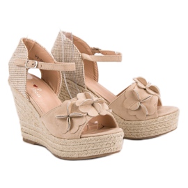 Top Shoes Beige sandaler med blommor 1