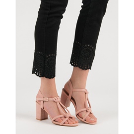 Laura Mode Eleganta sandaler på en bar rosa 2