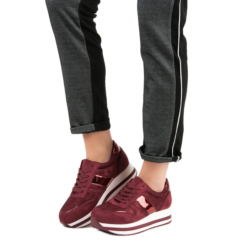 Bestelle Trendiga vinröda sneakers mångfärgad 2