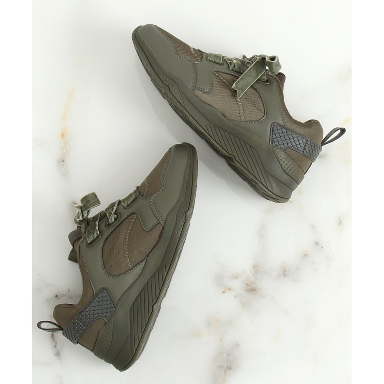 Gröna 520-7 Gröna sportskor 1