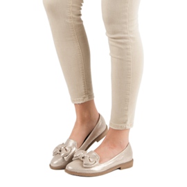 Forever Folie Gyllene Ballerina Med En Rosett 2