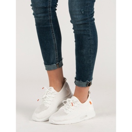 Luftiga sportskor vit 2